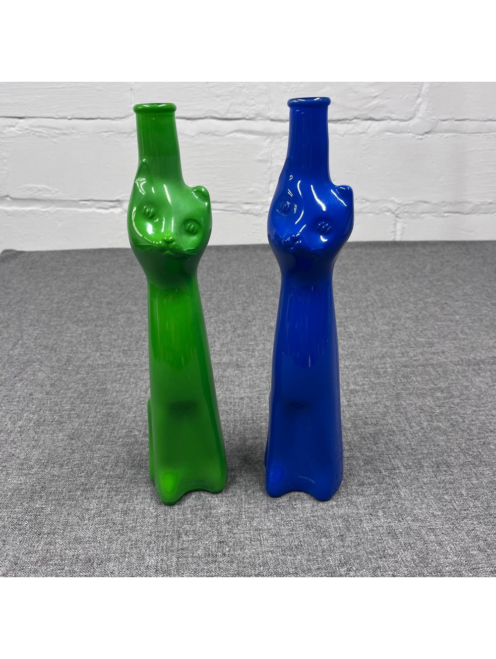 Set of 2 Moselland Happy Cat Wine 13" Bottles Green and Blue